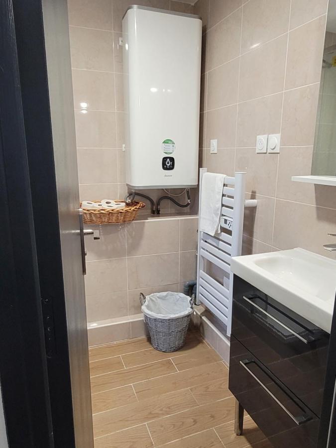 Coquet Appartement A 15Mn De Paris Et 10 Mn De Stade De France, Wifi, Netflix, Groslay Kültér fotó