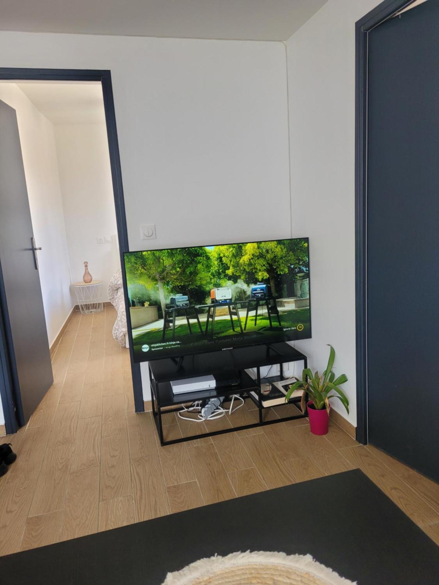 Coquet Appartement A 15Mn De Paris Et 10 Mn De Stade De France, Wifi, Netflix, Groslay Kültér fotó