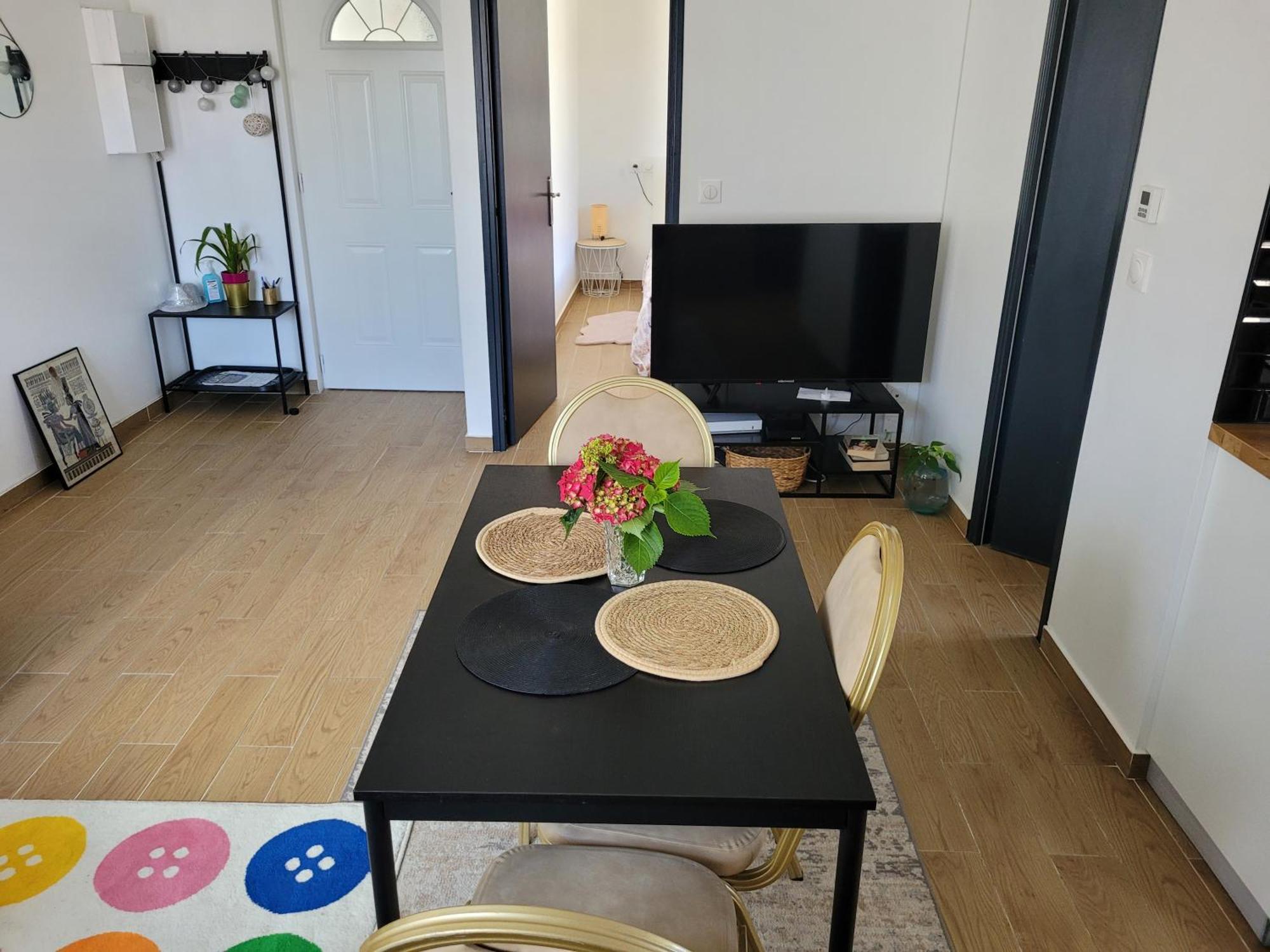 Coquet Appartement A 15Mn De Paris Et 10 Mn De Stade De France, Wifi, Netflix, Groslay Kültér fotó